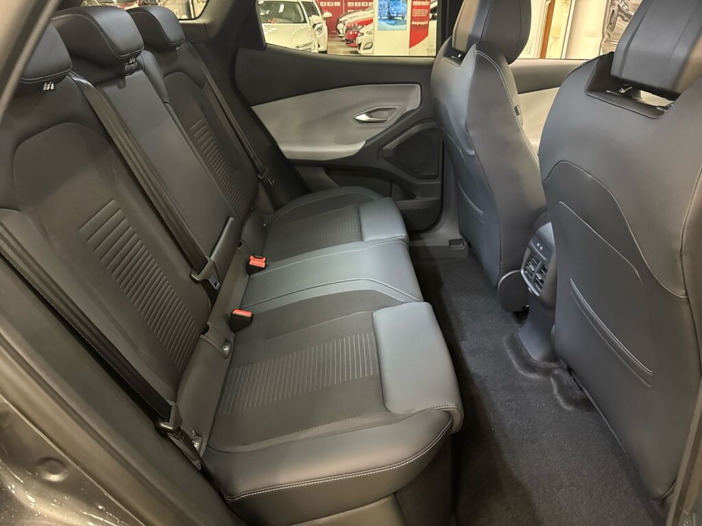 Ford Explorer 2026 Harmaa