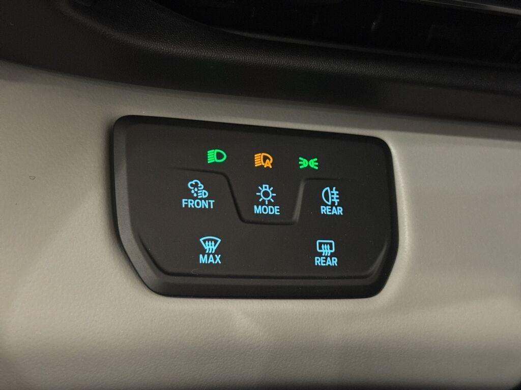 Ford Explorer 2026 Musta