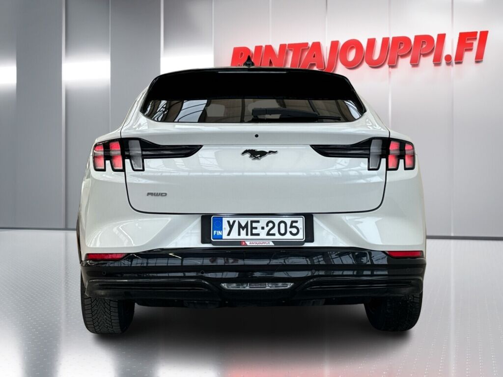 Ford Mustang Mach-E 2023 Valkoinen