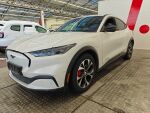 Ford Mustang Mach-E 2023 Valkoinen