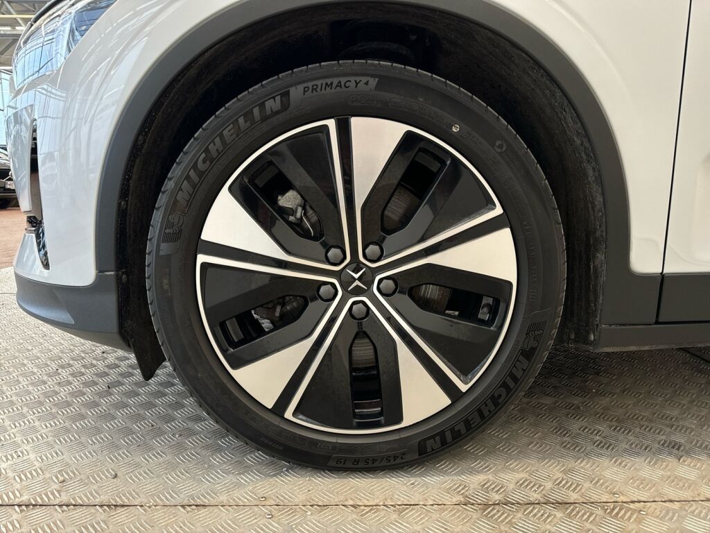 Polestar 2 2023 Harmaa