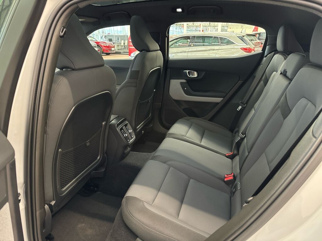 Polestar 2 2023 Harmaa