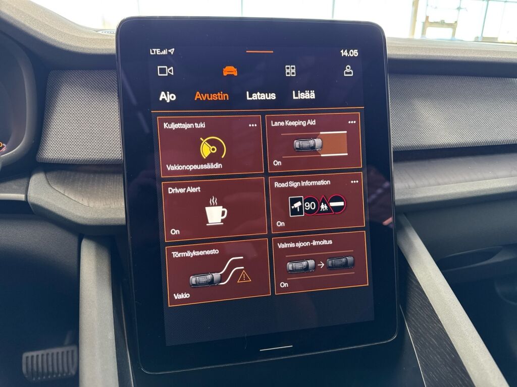 Polestar 2 2023 Hopea