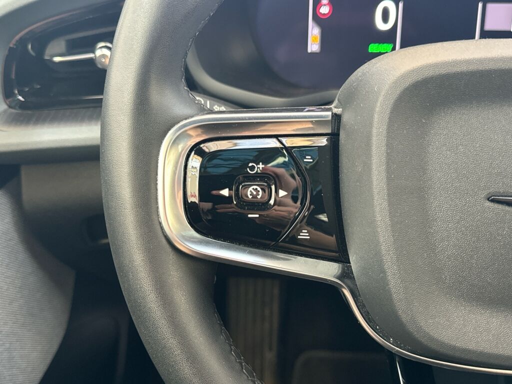 Polestar 2 2023 Metalli harmaa