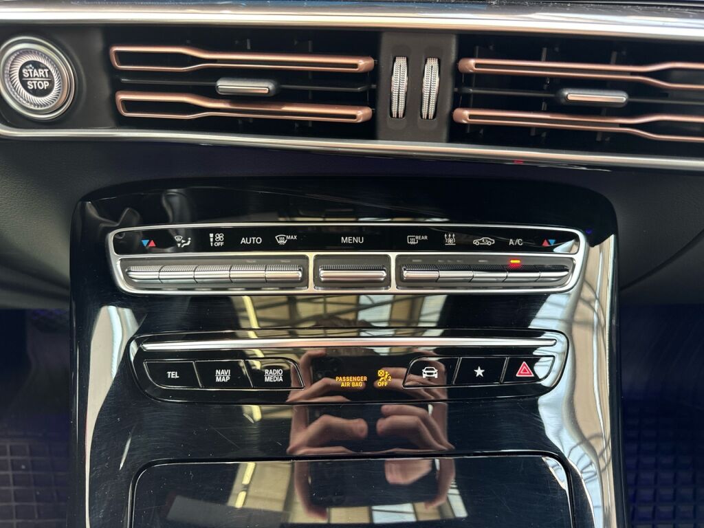 Mercedes-Benz EQC 2022 