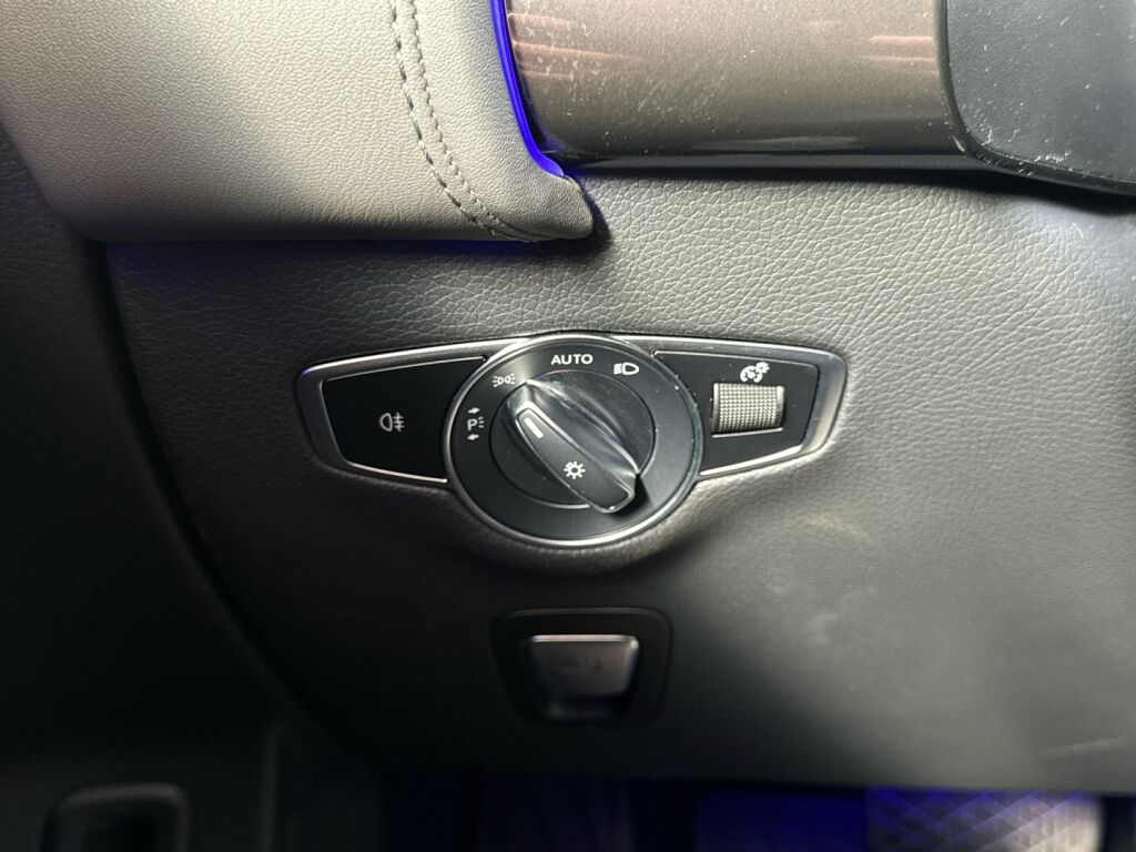 Mercedes-Benz EQC 2022 