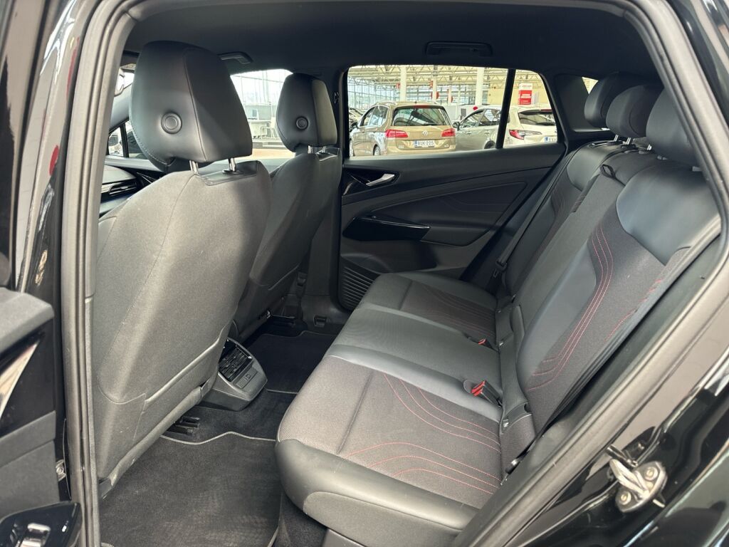 Volkswagen ID.4 2023 
