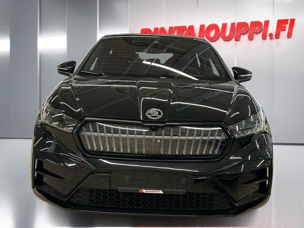 Skoda Enyaq 2022 Musta