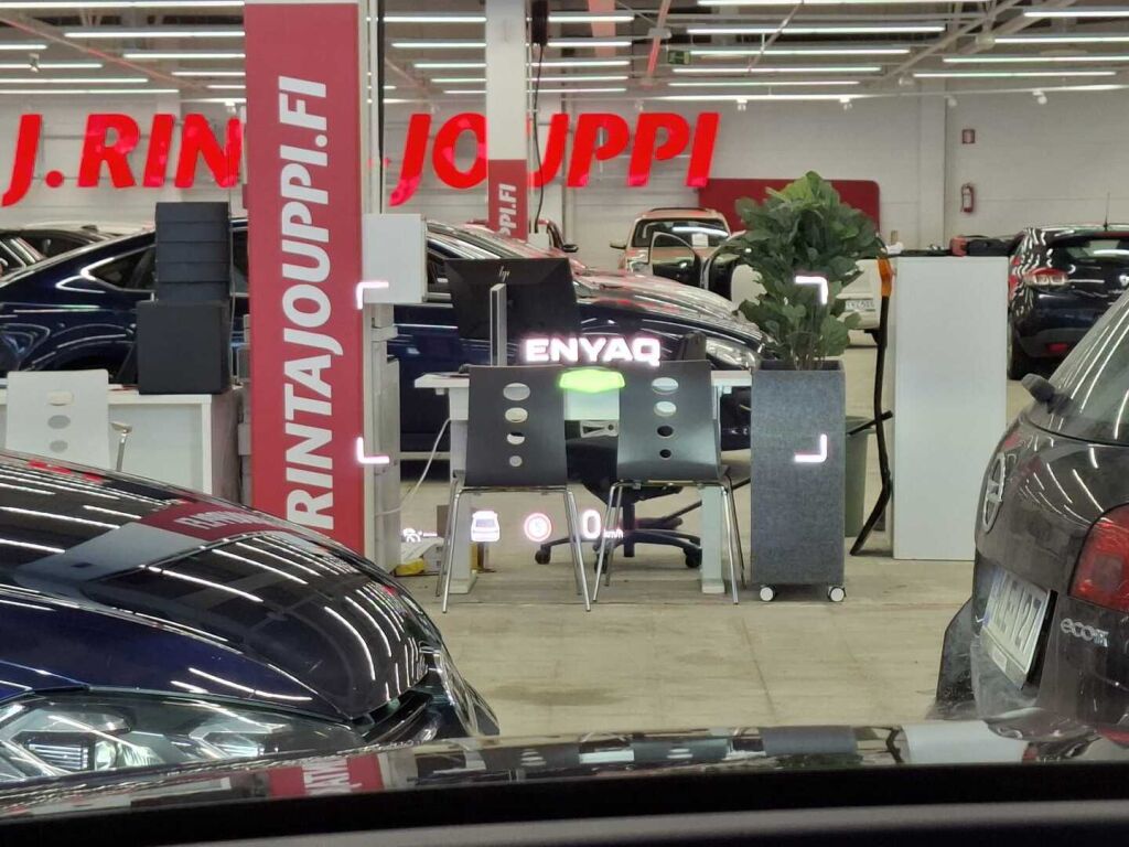 Skoda Enyaq 2022 Musta