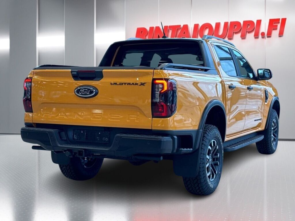 Ford Ranger 2026 Oranssi