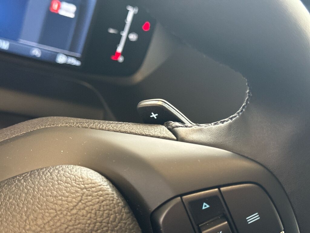 Ford Transit 2026 Musta