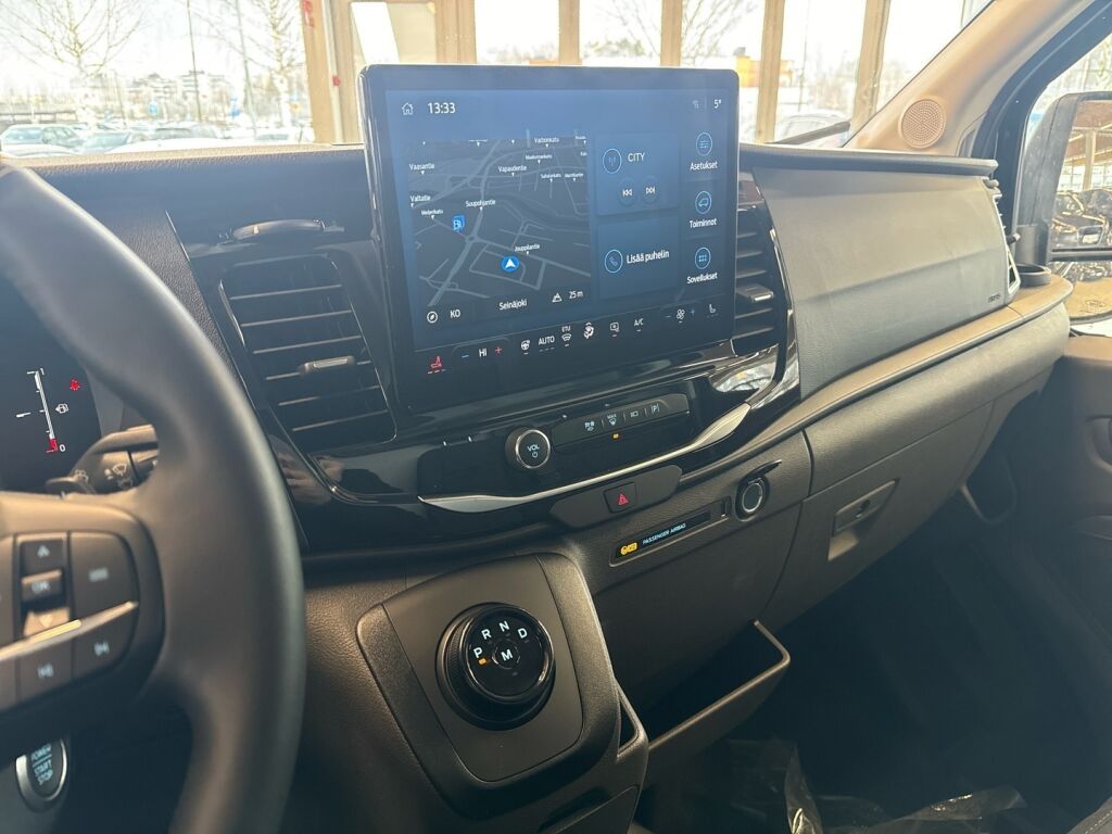 Ford Transit 2026 Musta