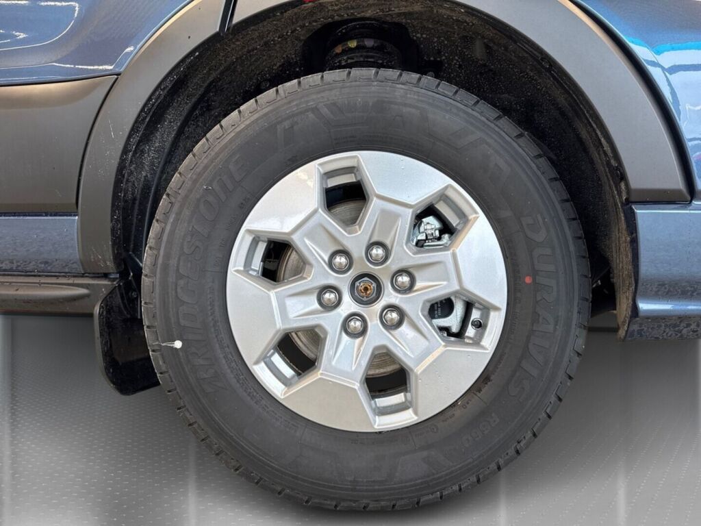 Ford Transit 2026 Chrome Blue