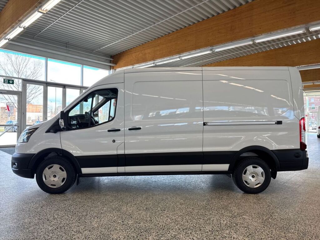Ford Transit 2026 Frozen White