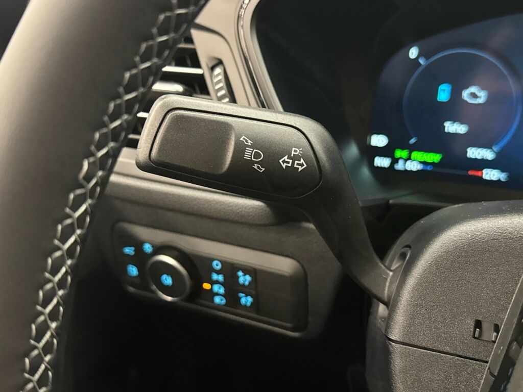 Ford Kuga 2026 Valkoinen