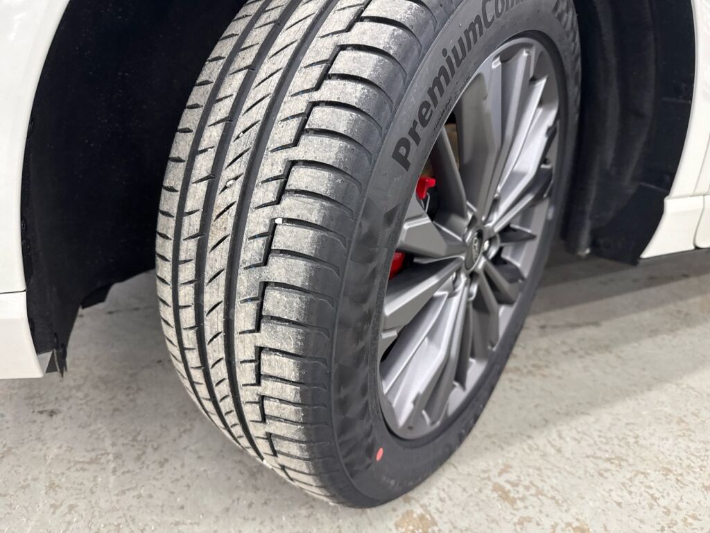 Ford Kuga 2026 Valkoinen