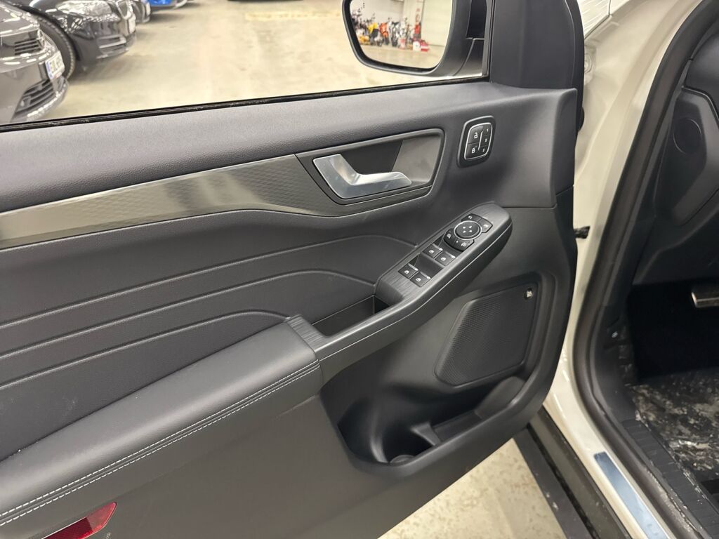 Ford Kuga 2026 Valkoinen