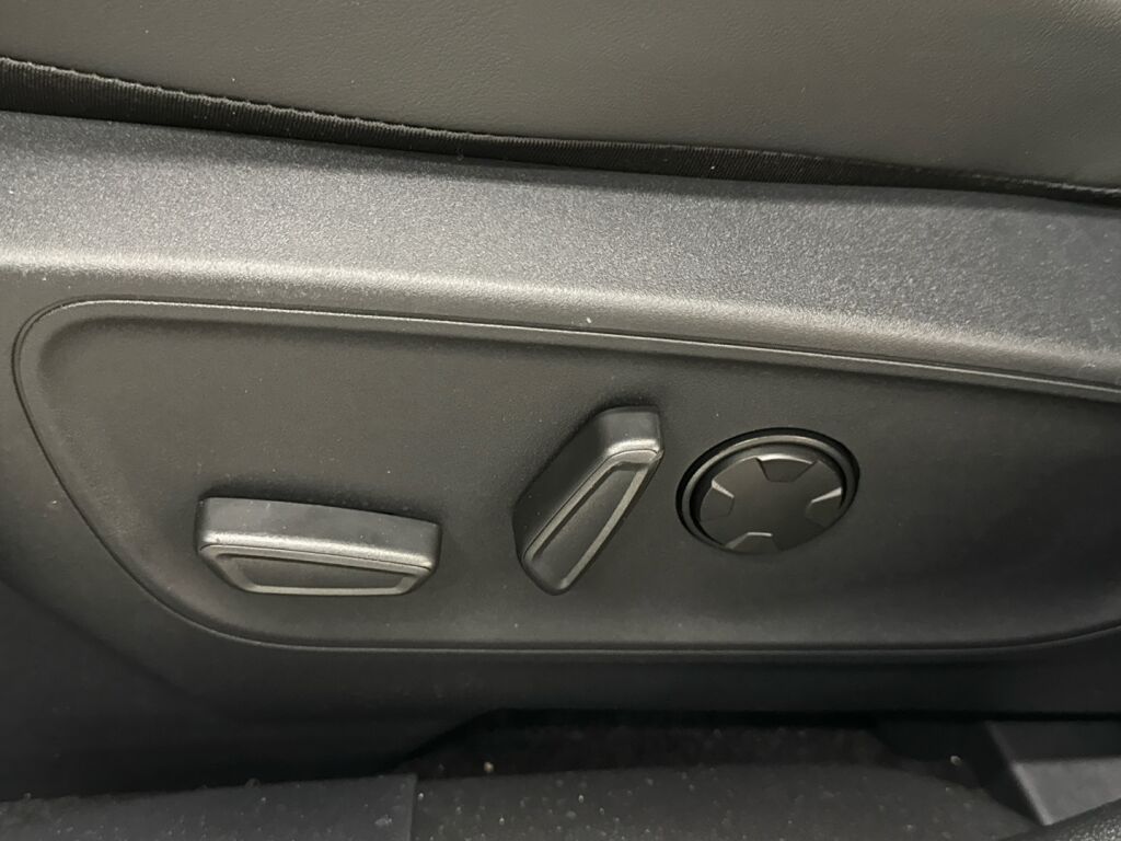 Ford Kuga 2026 Valkoinen