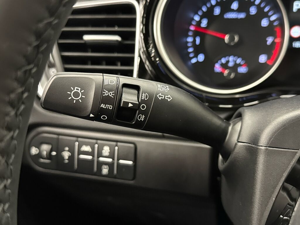 Kia XCeed 2026 Harmaa