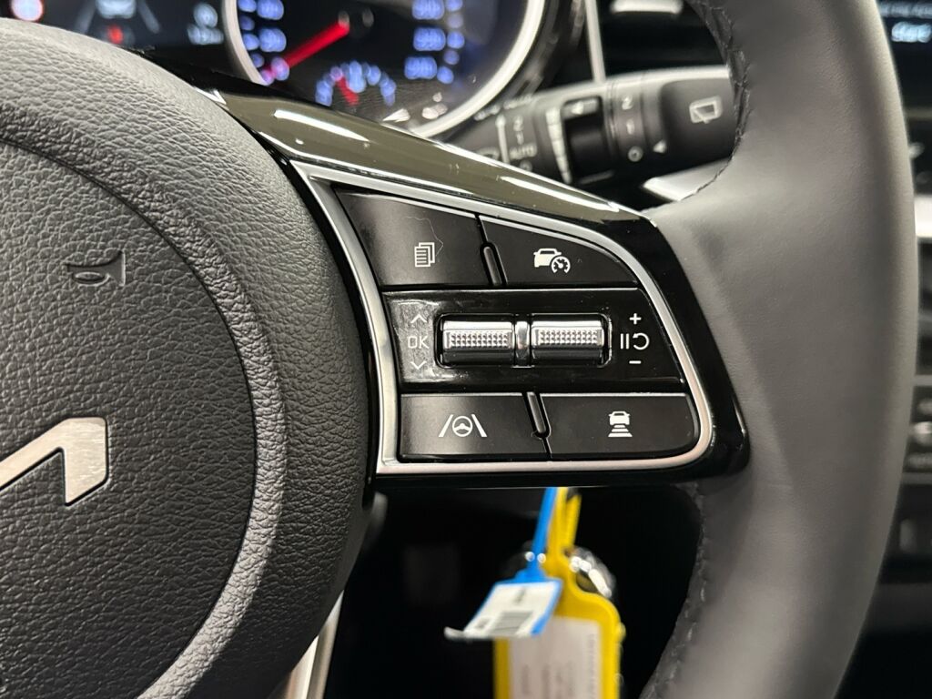 Kia XCeed 2026 Harmaa