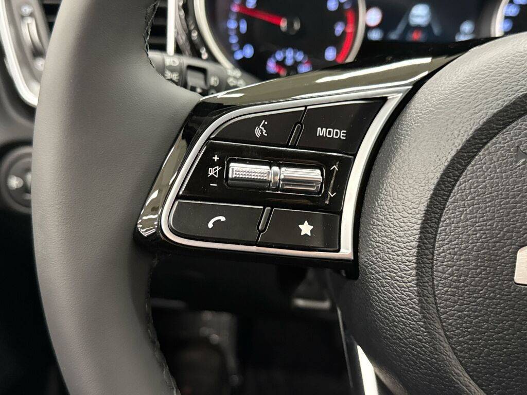 Kia XCeed 2026 Harmaa