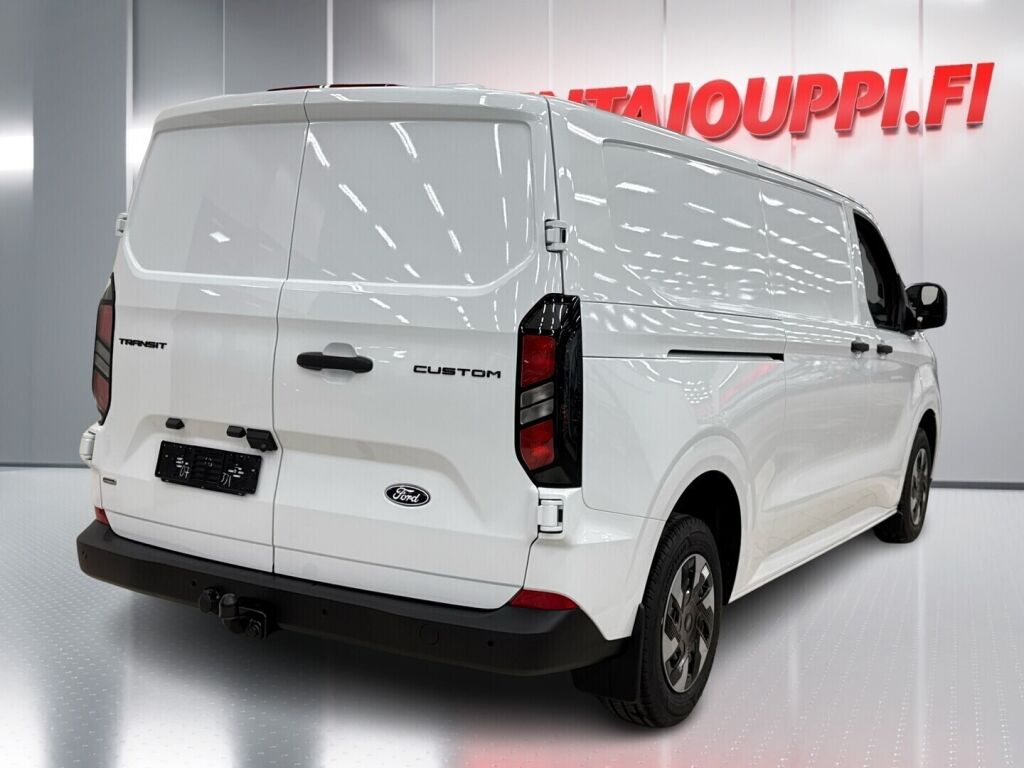 Ford Transit Custom 2026 Valkoinen