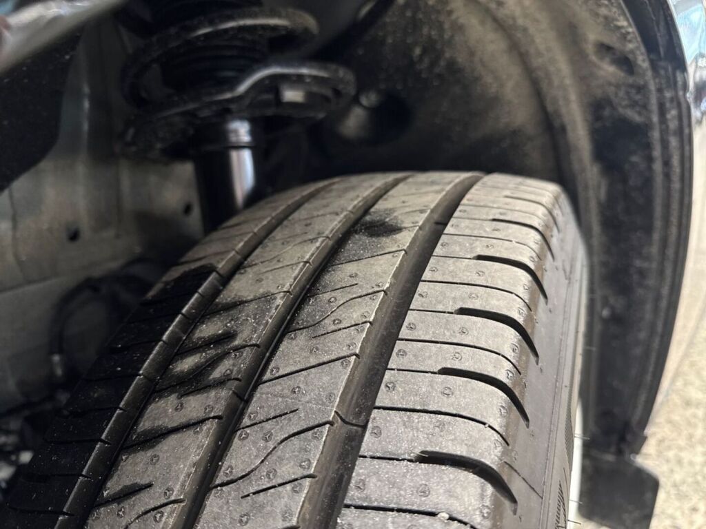 Ford Transit Custom 2026 Agate Black