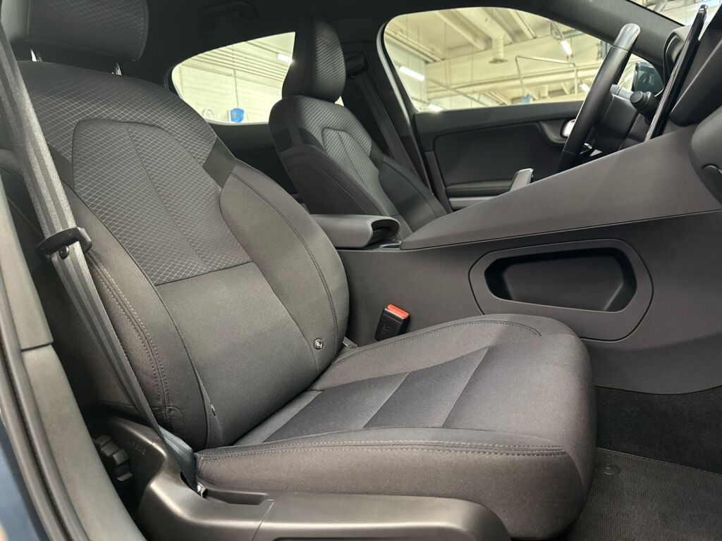 Polestar 2 2022 Midnight