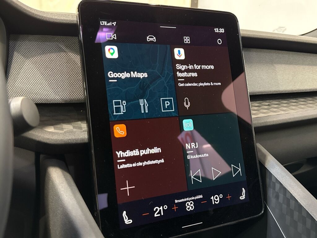 Polestar 2 2021 Thunder