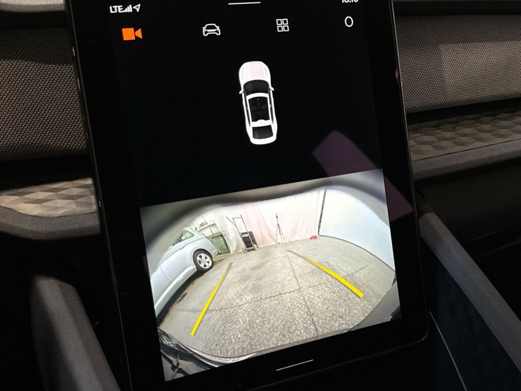 Polestar 2 2021 Thunder