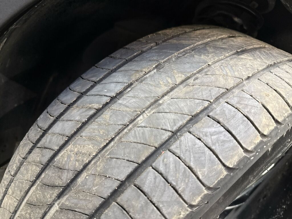 Polestar 2 2021 Thunder