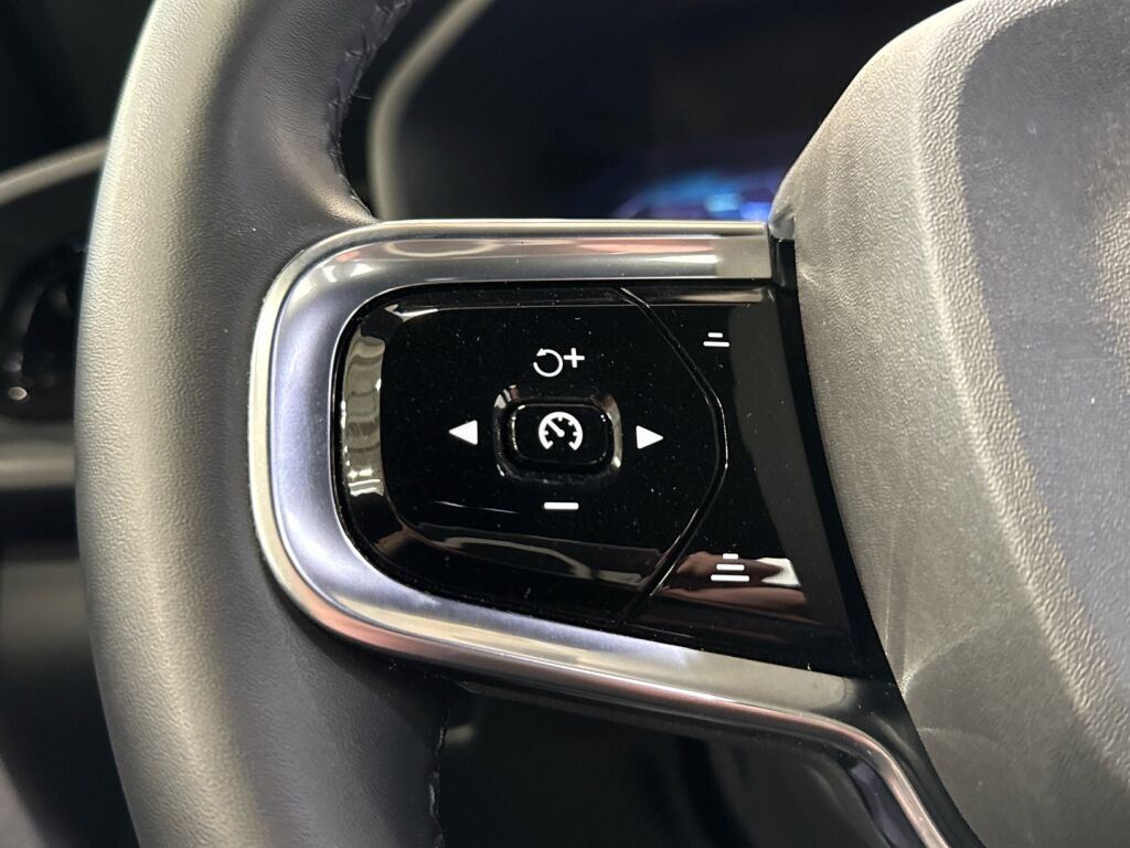 Polestar 2 2021 Thunder