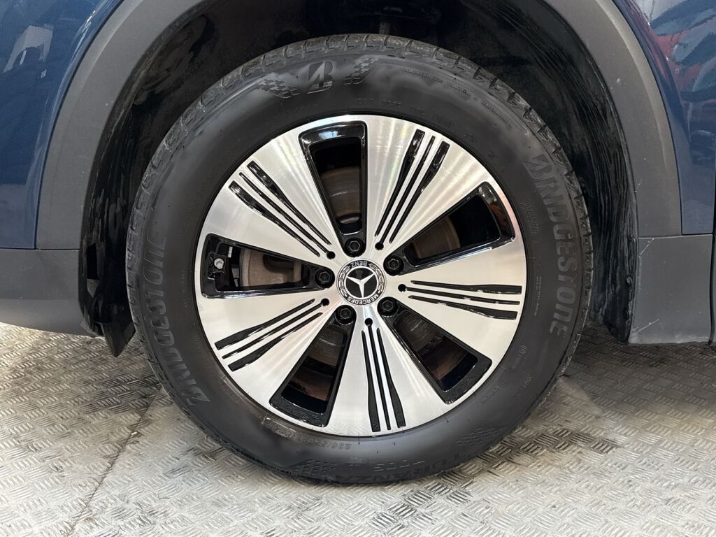 Mercedes-Benz EQB 2023 Sininen