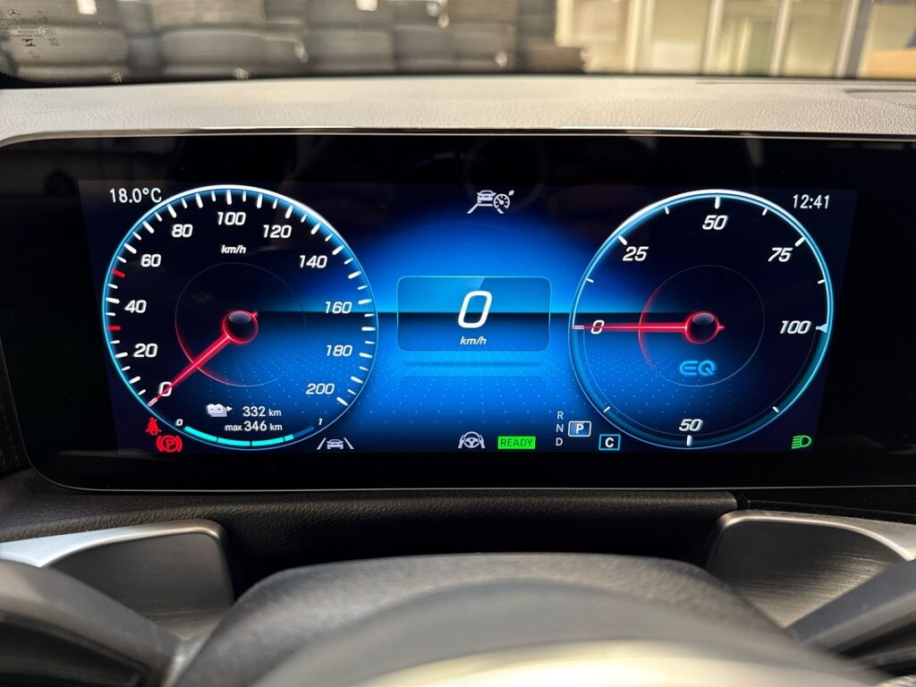 Mercedes-Benz EQB 2023 Sininen