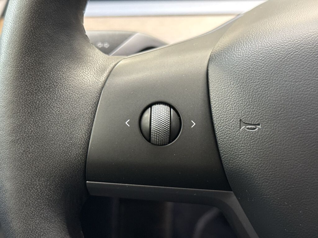 Tesla Model 3 2022 Valkoinen