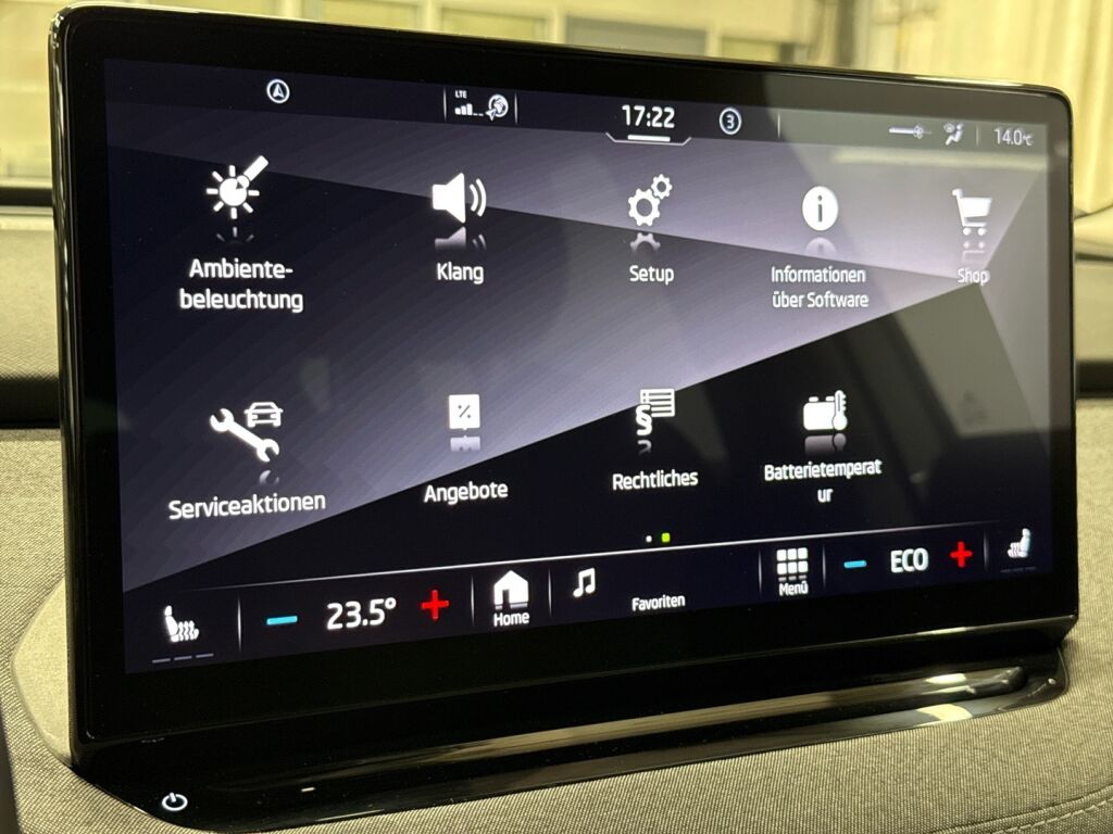 Skoda Enyaq 2024 Brilliant Silver Metallic