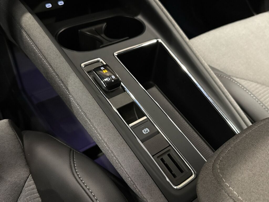 Skoda Enyaq 2024 Brilliant Silver Metallic