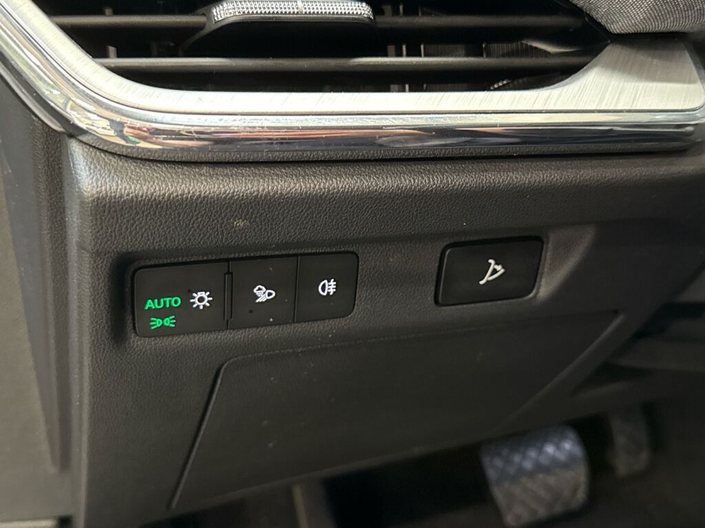 Skoda Enyaq 2024 Brilliant Silver Metallic