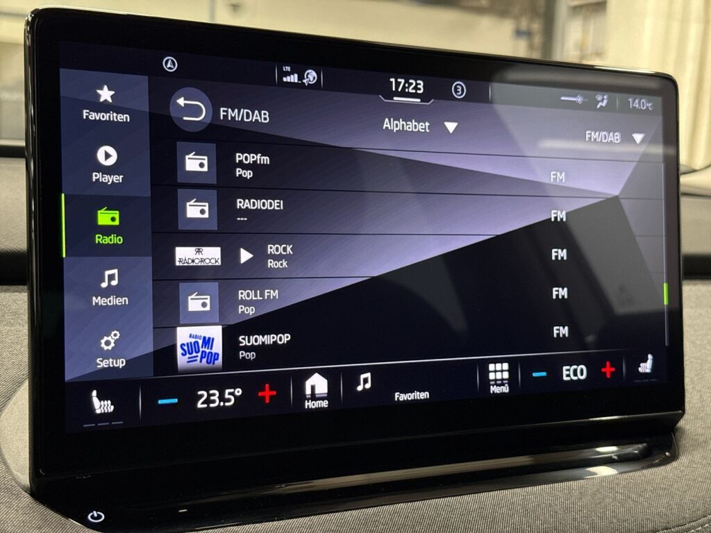 Skoda Enyaq 2024 Brilliant Silver Metallic