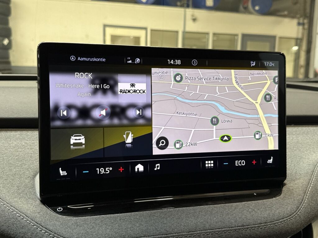 Skoda Enyaq 2024 Brilliant Silver Metallic