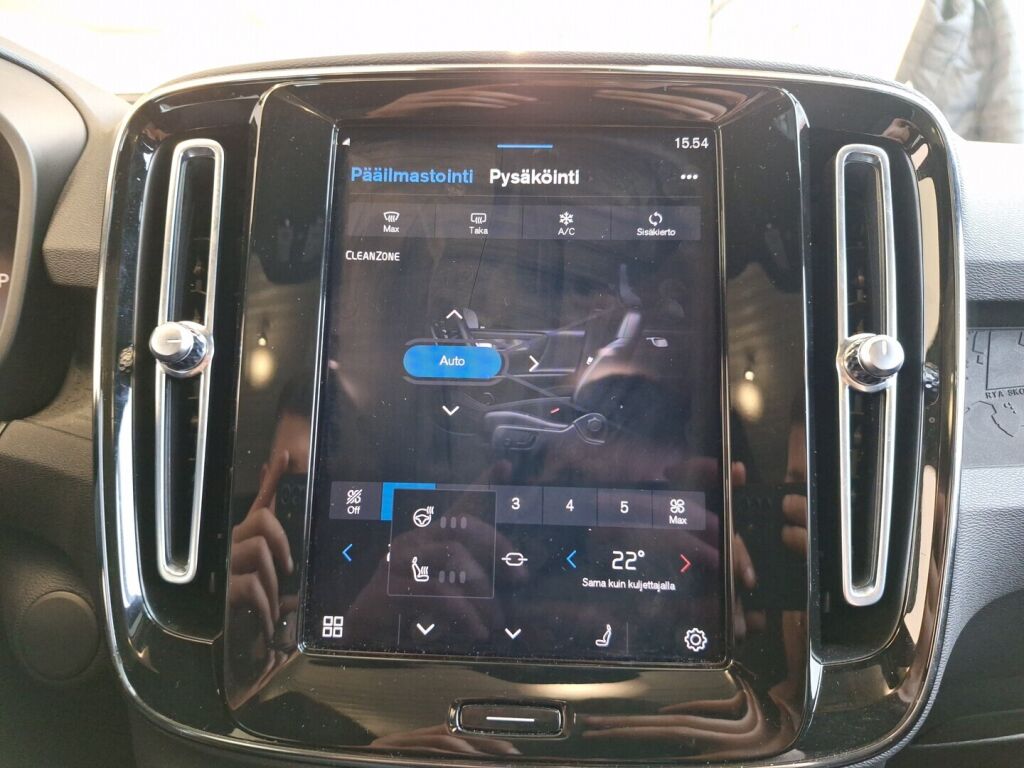 Volvo C40 2022 Vihreä