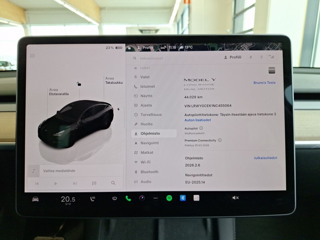 Tesla Model Y 2022 Musta