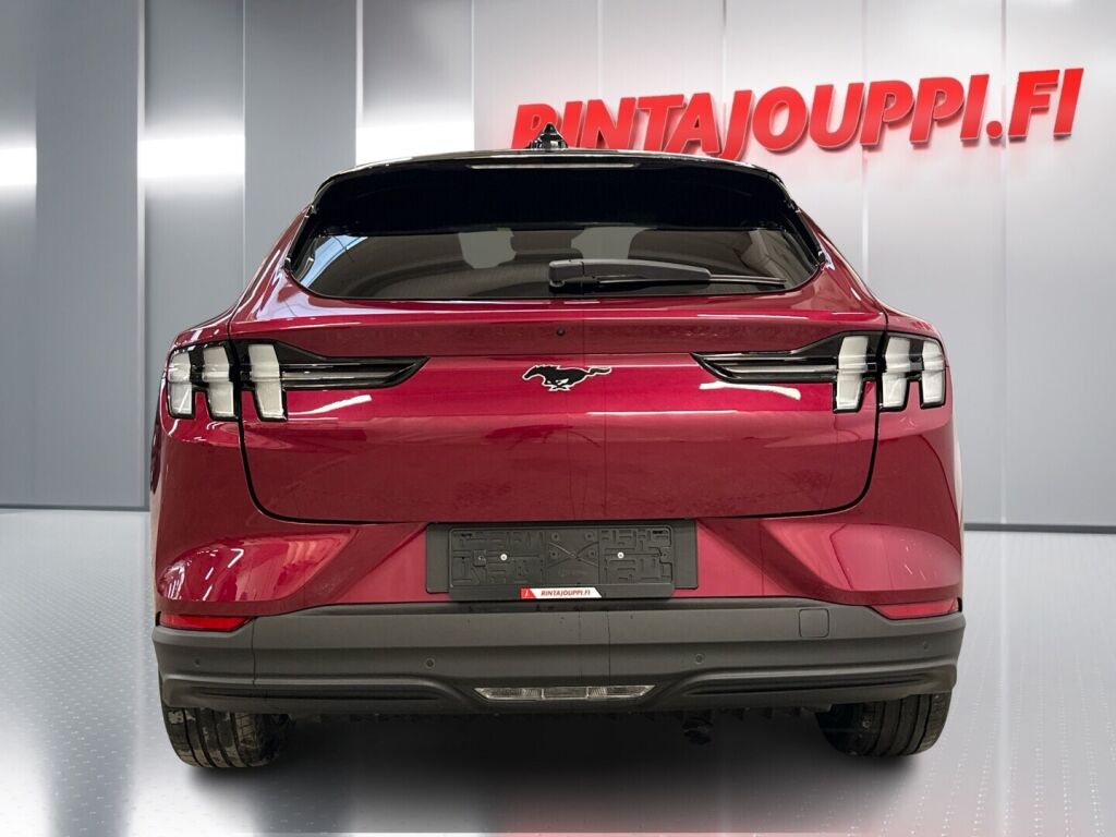 Ford Mustang Mach-E 2026 Punainen