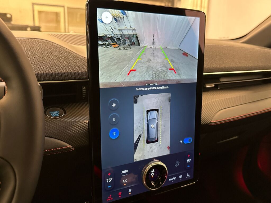 Ford Mustang Mach-E 2026 Punainen