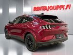 Ford Mustang Mach-E 2026 Punainen