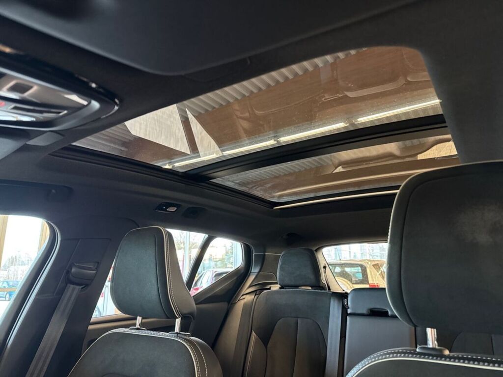 Volvo XC40 2021 Harmaa