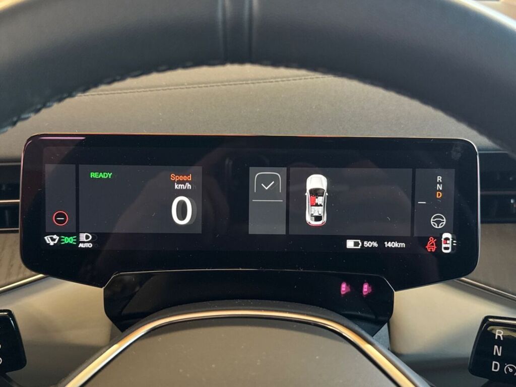 Polestar 3 2024 Musta