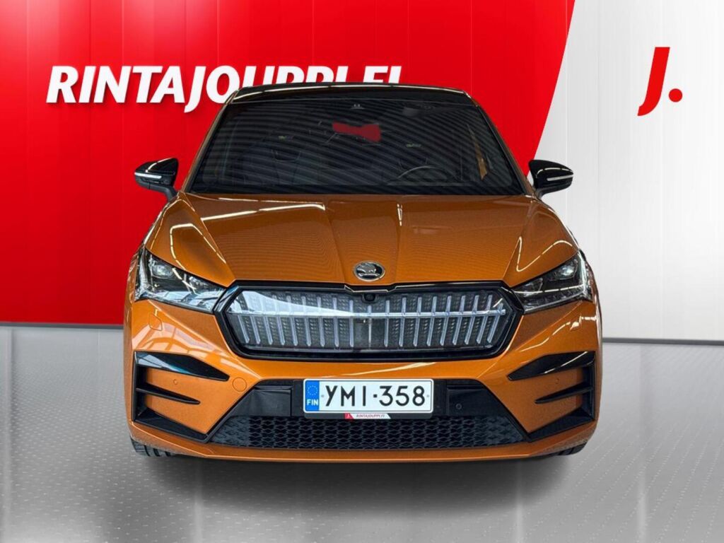 Skoda Enyaq 2023 Oranssi