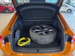 Skoda Enyaq 2023 Oranssi
