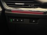 Skoda Enyaq 2023 Oranssi